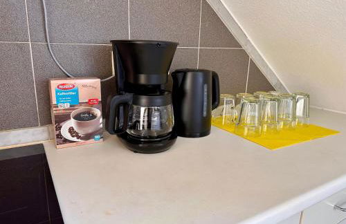 4-Bett Apartment im Zentrum - Nähe Restaurant & Waschsalon - WLAN, Parkplatz, Bad & mehr - Foto 8