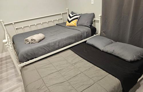 Gorgeous House & Loft Near Downtown - Foto 12