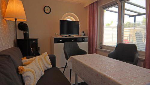 Bungalow in Neubukow mit Terrasse und Garten - Foto 4