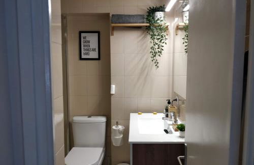 Bonavista Studio with a Balcony - Calella - Photo 30