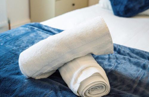 The Royal Stay at Queens Hill Sleeps 10 - Foto 31