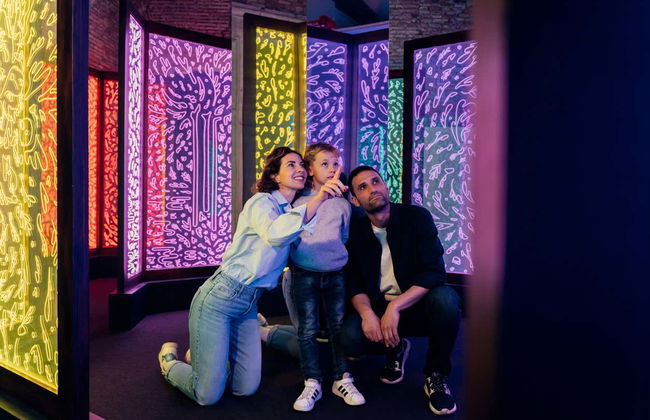 IKONO Budapest Tickets - Photo 10