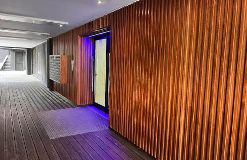 New 3 Bedroom Luxury Family Apartment - Airco, King Size Beds, Fully equipped kitchen, Balcony, Washingmachine, 2 bathrooms, Free parking, Fast Internet, 142m2 - Foto 38