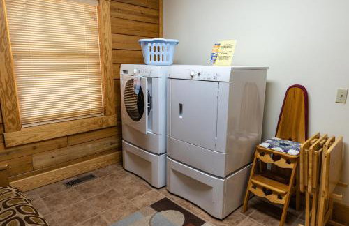 Quiet Haven Mountain Top Cabin - 3 Bedroom Cabin with Breathtaking Views - Foto 10