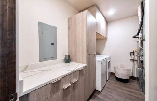 Urban Modern Living PERFECT for long term stays - Foto 34