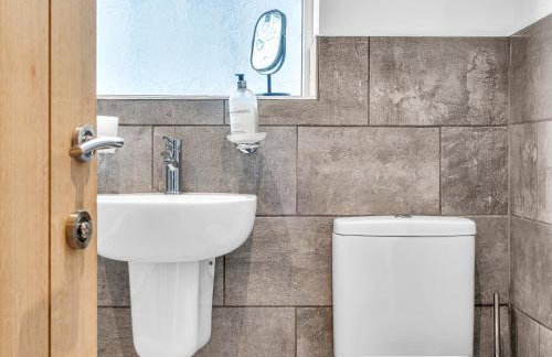 Tower House 2BR 10 Minutes from Alton Towers - Foto 32