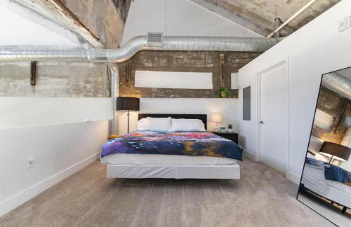 The Coolest Loft in the Cincinnati Area - Photo 18