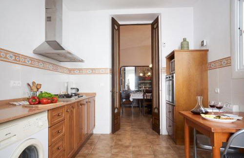 CAL PADRI1871 - 30min to Barcelona, Groups & Families, Beach Stylish House - Foto 6
