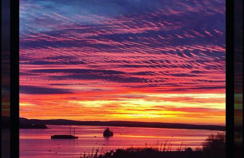 THE BOATHOUSE. The gateway to the Jurassic Coast - Photo 1