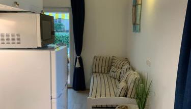 Maisonnette La Coti H5 avec piscine intérieure chauffée, accès plage à pied - Foto 4