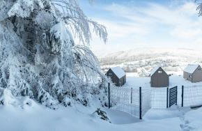Stodoły Modyń - Domki w Beskidzie Wyspowym - staw kąpielowy, balia, sauna, grota solna - widok na góry - Photo 57