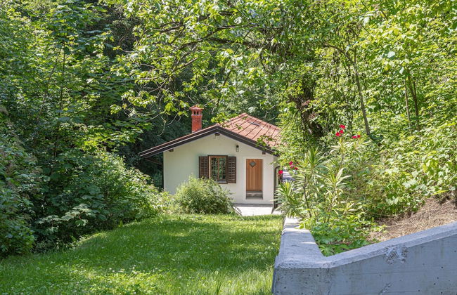 House By The Stream - Foto 12