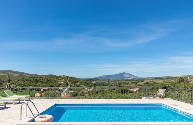Luxury Villa With Heated Pool & Magnificent View - Foto 25
