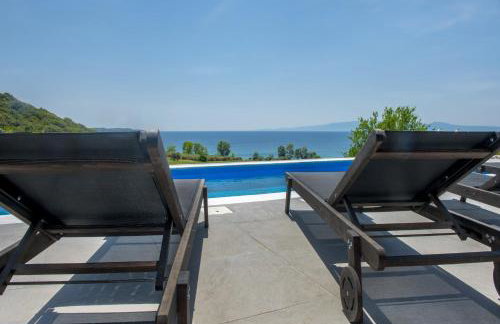 Serenity Villas - Photo 4