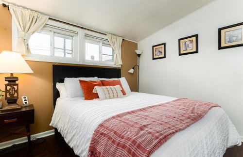 The Huddle & Hangout - 3 Bedroom House Close to ND - Foto 15