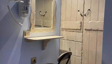 Περιβόλι του Οδυσσέα - Foto 3, wardrobe