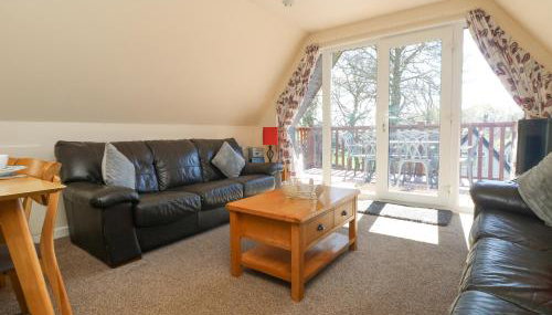 Honeycombe Lodge - Photo 5