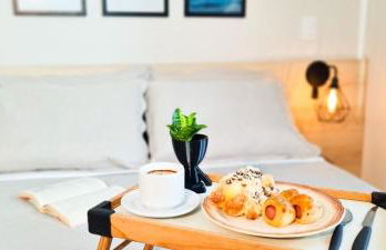 Studio Hortência 130m da praia novo! Com Ar cond - Foto 1