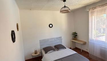 UNIQUE Appartement Zen et Détente DANS villa avec piscine TRÈS BIEN PLACÉ - Photo 5