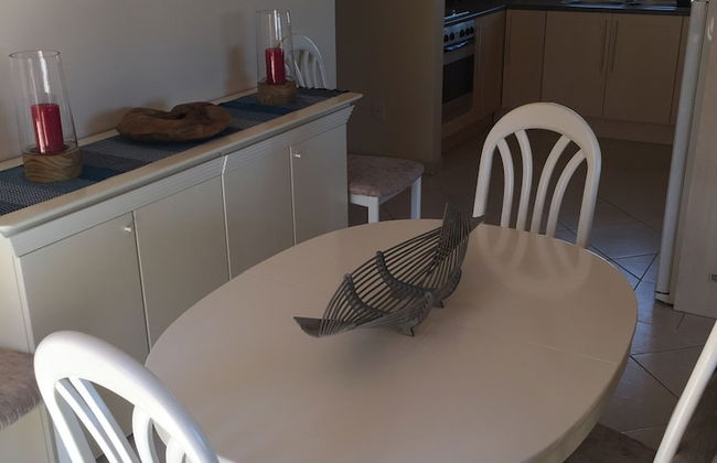 Oceanview Suite - Photo 4