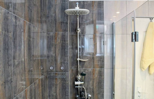 Modern & Stylish Apt of City 5min Beach - Foto 19