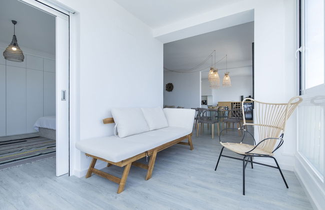 Luxurious Seaview Apartment in Estoril - Photo 24