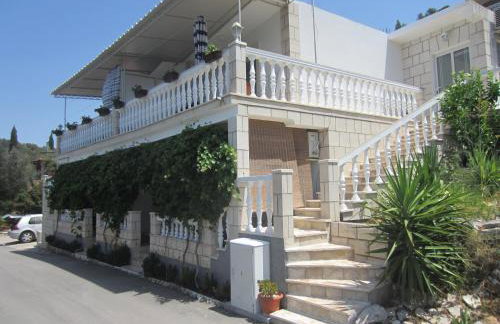 Apartments Morgen - Photo 1