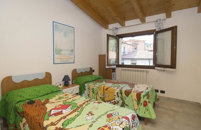 Veranda House - Photo 2