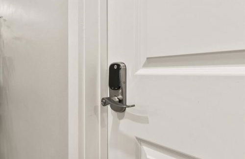 Luxury Gated home near NYC and EWR with free Parking - Foto 36