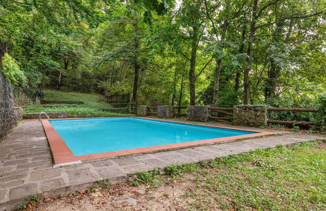 Vintage Vacation Home - Photo 23