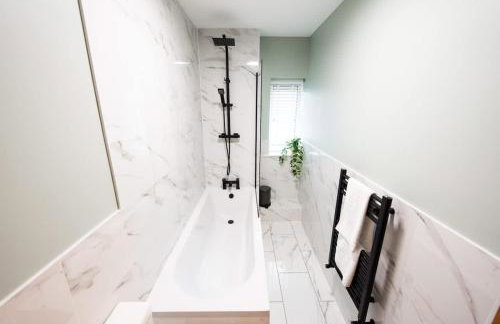 7 The Royal Serviced Apartments Harwich, Fair WiFi, Private Parking - Foto 5