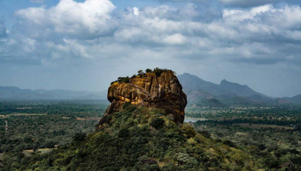 Tour privato di 2 giorni a Sigiriya, Dambulla e Polonnaruwa - Foto 1