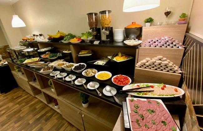 Almond Hotel Apartments - Foto 30