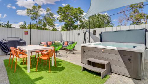 Central Albuquerque Getaway with Hot Tub and Grill! - Foto 3