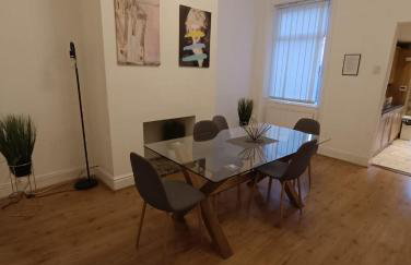 8 bed house 2 miles (7 Mins) from Newcastle centre - Foto 21