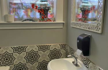 Cozy Private 1BR, Well Appointed, Near Providence, MA, RI Line, Easy Access to I-95 - Foto 8