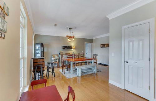 Lake Life 105 - Private Pool Overlooking The Lake! - Foto 14