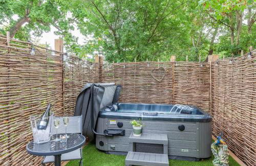 Peacock On The Pin - Foto 20