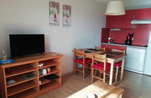 Font-Romeu près des pistes - Appartement 2 pièces très lumineux avec terrasse et vue panoramique - Foto 6