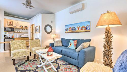 Walk to Beach from Chic Old Town Apartment with Yard - Foto 4