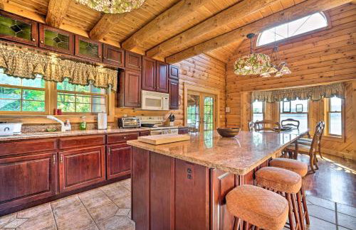 Stunning Vermont Cabin w/ Private Lake Access - Foto 8