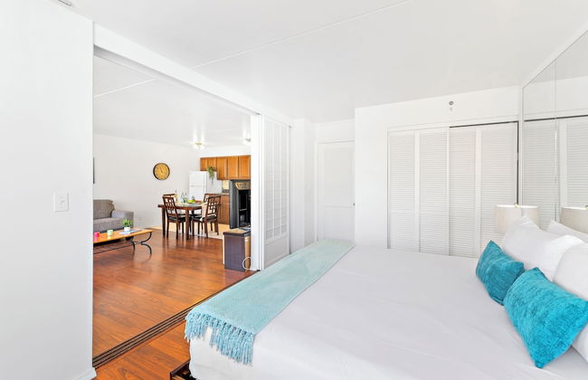 High Floor Ocean View Condo (King Bed and Parking) - Foto 11