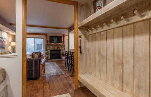 Seasons Four 121 - Foto 25