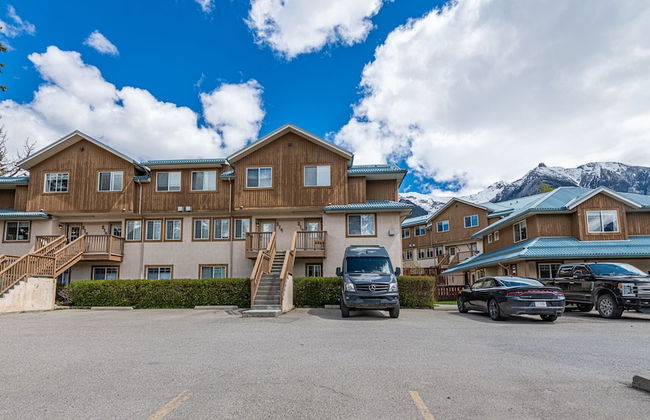 Banff Boundary Lodge-Mountain View Condo - Photo 41