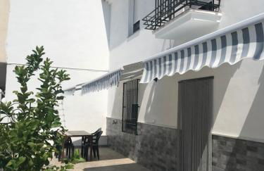 Casa Macetero en Granada - Foto 1