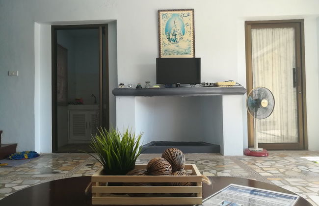 Green Hills Home - Photo 17