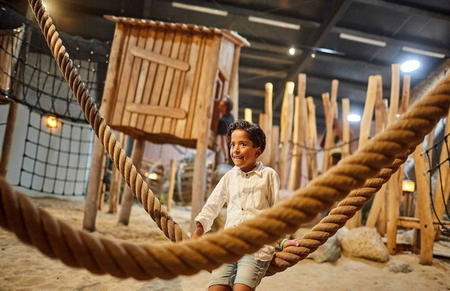 Beautiful Villa in Limburg Near Lake - Photo 26