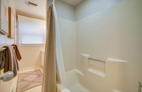 Steps to Beach Townhome with Balcony in Ocean City - Foto 16