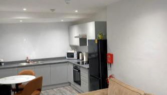Central Liverpool 1-Bed Apartment, Ideal for Business & City Stays - Foto 5