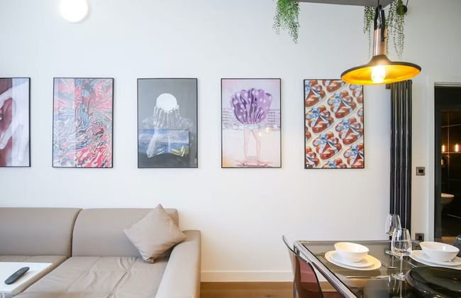 1-bed Loft Apartment - Free Parking, Central - Foto 20